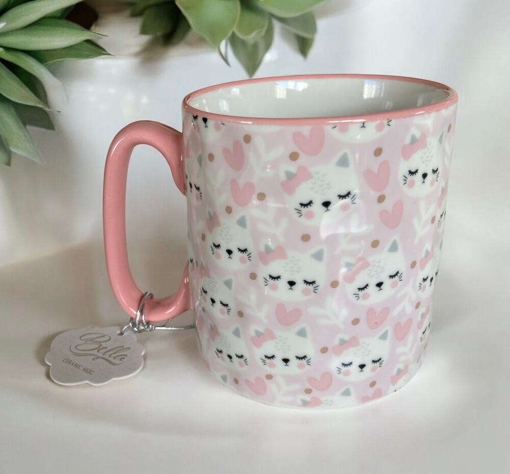 NEW Bella Pink and White Cat Cats Hearts Gold Polka Dots 16oz Coffee Tea Mug